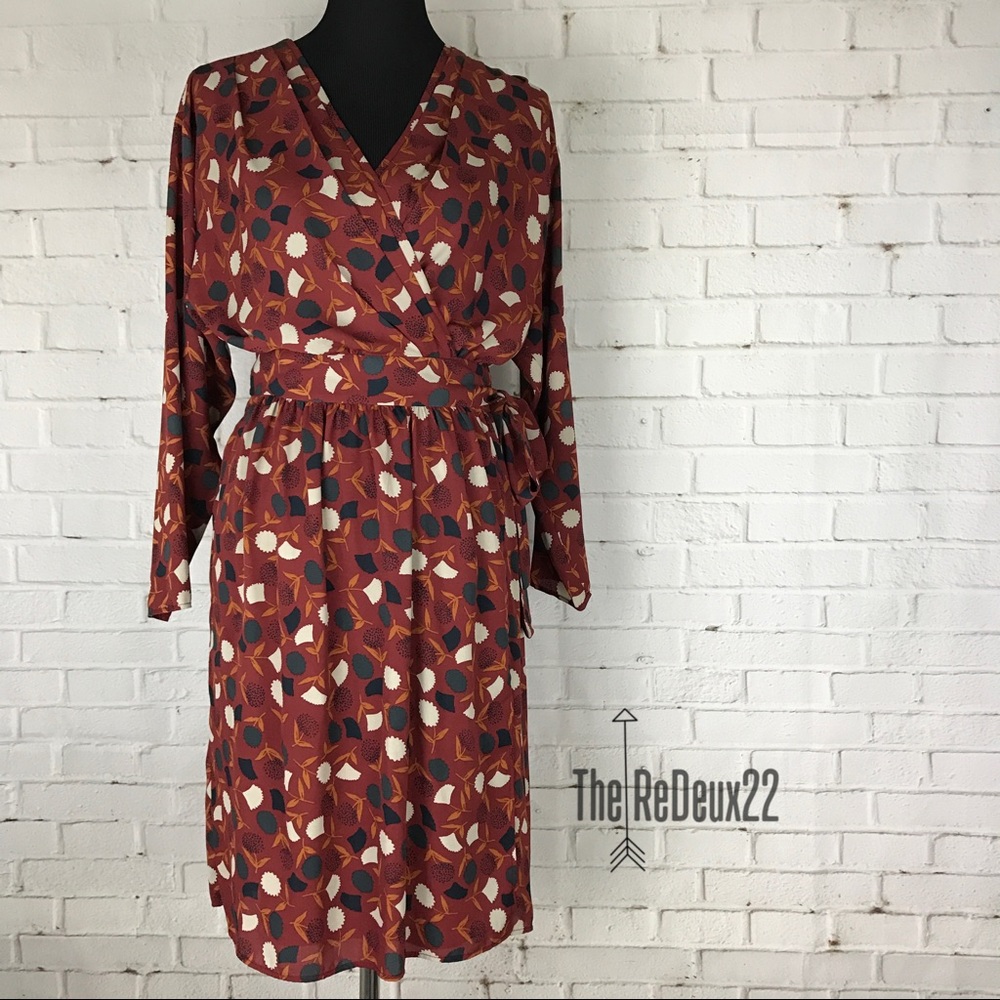 ⭐️⭐️2 for $10⭐️⭐️ MNG Wrap Dress